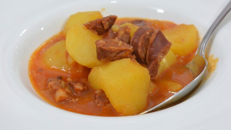 Saborea la Cocina Riojana con Patatas a la Riojana