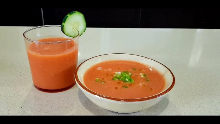 Ingredientes Esenciales del Gazpacho Andaluz
