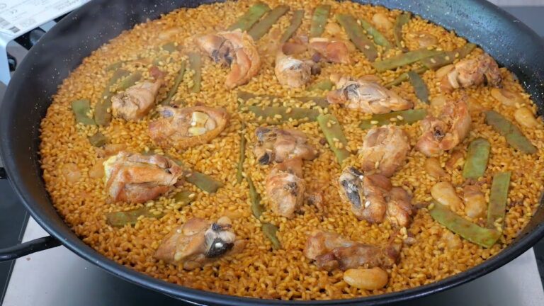 Sabores y Tradiciones de la Paella Valenciana