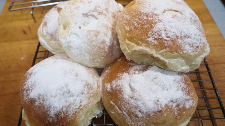 Ingredientes Esenciales para la Coca de Patata Balear