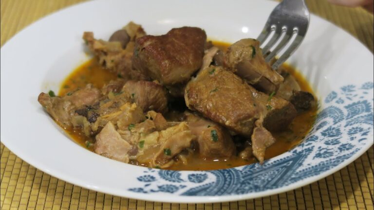 Secretos de la Cocina Castellana para una Caldereta de Cordero Perfecta