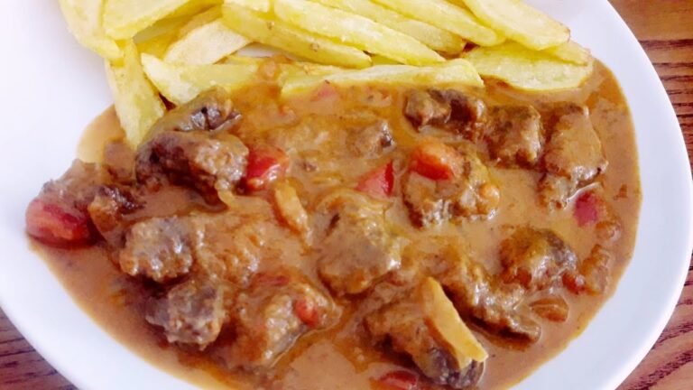 Secretos Culinarios del Caldo Gallego: Tradici&oacute;n y Sabor